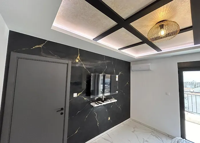 Merlin Prestige Apartments