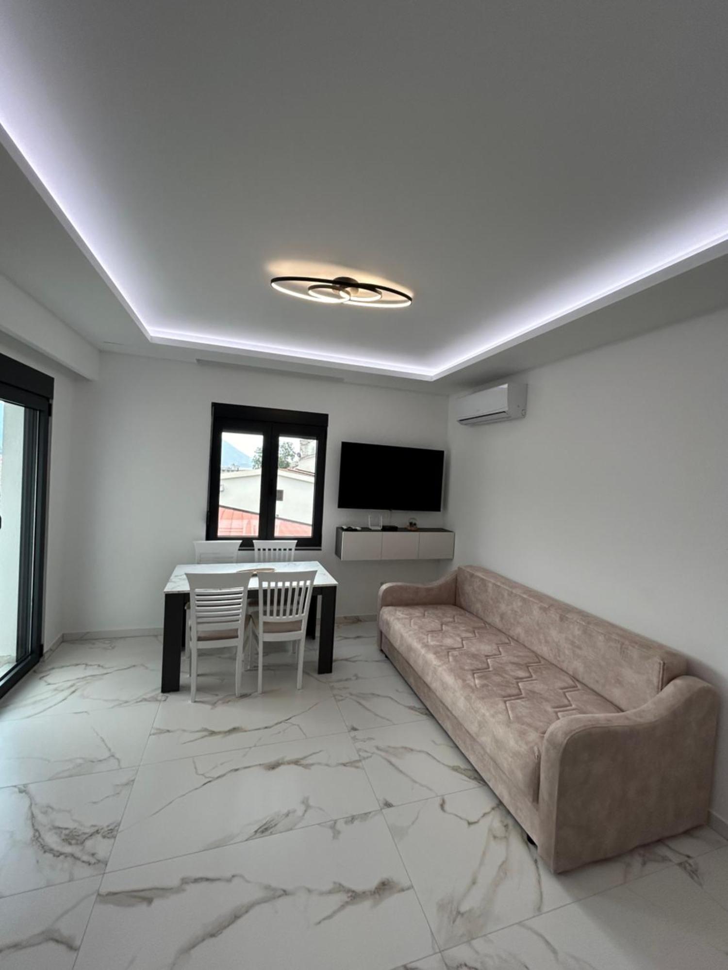 Apartman Merlin Prestige Budva